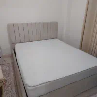 تخت و تشک