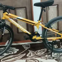 160000000