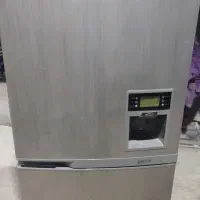 یخچال فریزر  اسنوا  30فوت  به شرط ارسال دارم