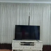 پرده پذیرایی فروشی همراه دو دستک وال