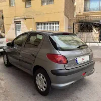 فروش۲۰۶ تیپ پنج مدل ۹۸ یامعاوضه با ۲۰۷ مابقی پول