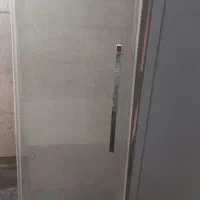 اتاقک داخل حمام