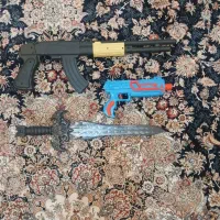 اسباب بازی تفنگ و شمشیر