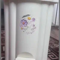 سطل زباله بزرگ پدالی