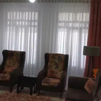 مبل  راحتی کا ر کرده تمیز هفت نفره