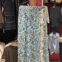 دامن|لباس|مشهد, چهنو|دیوار