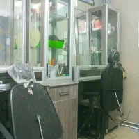 صدلی و دراور بسیار تمریز