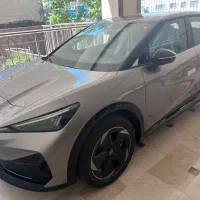 ای دی یونیکس رنگ تیتانیوم بژ خاص