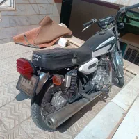 موتورسیکلت 125