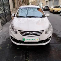 جک j4سفید اپشنال مدل ۱۴۰۴ خشک با ضمانت کارنامه