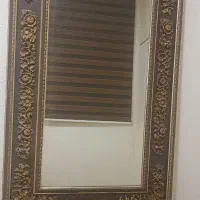آینه با میزش