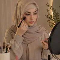 وبینار . میکاپ