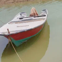 قایق ۲۳ فوت 48