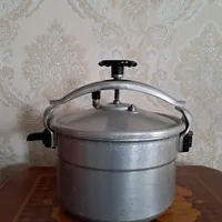 زود پز بزرگ