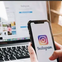 منشی خانم مسلط به ساخت کلیپ و فضای مجازی