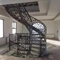 پله گرد و مدرن