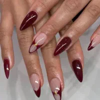 کاشت ناخن با قیمت عالی