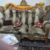 دست مبل سلطنتی