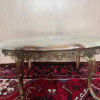 میز برنجی