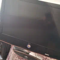 1 تلویزیون 37السیدی و 1مانیتور20 السیدی