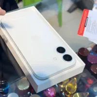 ایفون ۱۶نرمال سفید