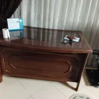 میز اداری و جلو مبلی