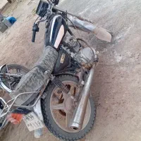 موتور سیکلت 200پرواز
