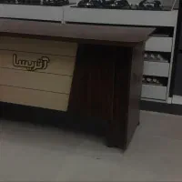 میز مناسب مغازه