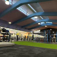 استخدام نیروی خدماتی خانم و آقا