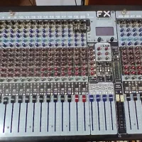 میکسر Peavey FX2 32 MKII (برند پی وی آمریکا)