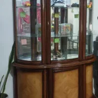 ویترین و تشک فروشی