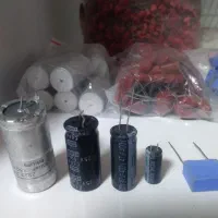 خازن و قطعات برد