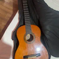گیتار والنسیا مدل ۱۸۰