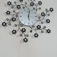 ساعت دیواری