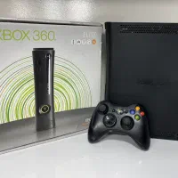 دستگاه Xbox در حد صفر ۲ دسته اصلی