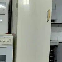 فریزر هشت کشو