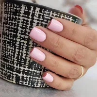 کاشت ناخن باپلیژل با مناسبترین قیمت