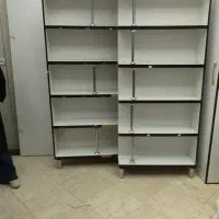 قفسه و پرو