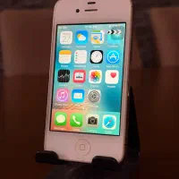 ایفون 4s