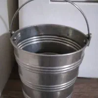 سطل  قدیمی و کلکسیونی