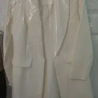 کت سفید