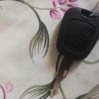 سوئیچ پژو پارس گم شده یا مونده داخل ماشین