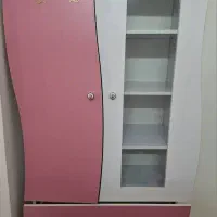 ویترین و جالباسی کودک
