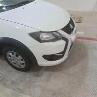 کویک  سفید مشکی