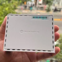 روتر میکروتیک mikrotik hex RB750Gr3