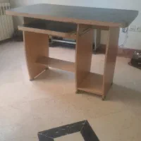 میز تحریر/ کامپیوتر